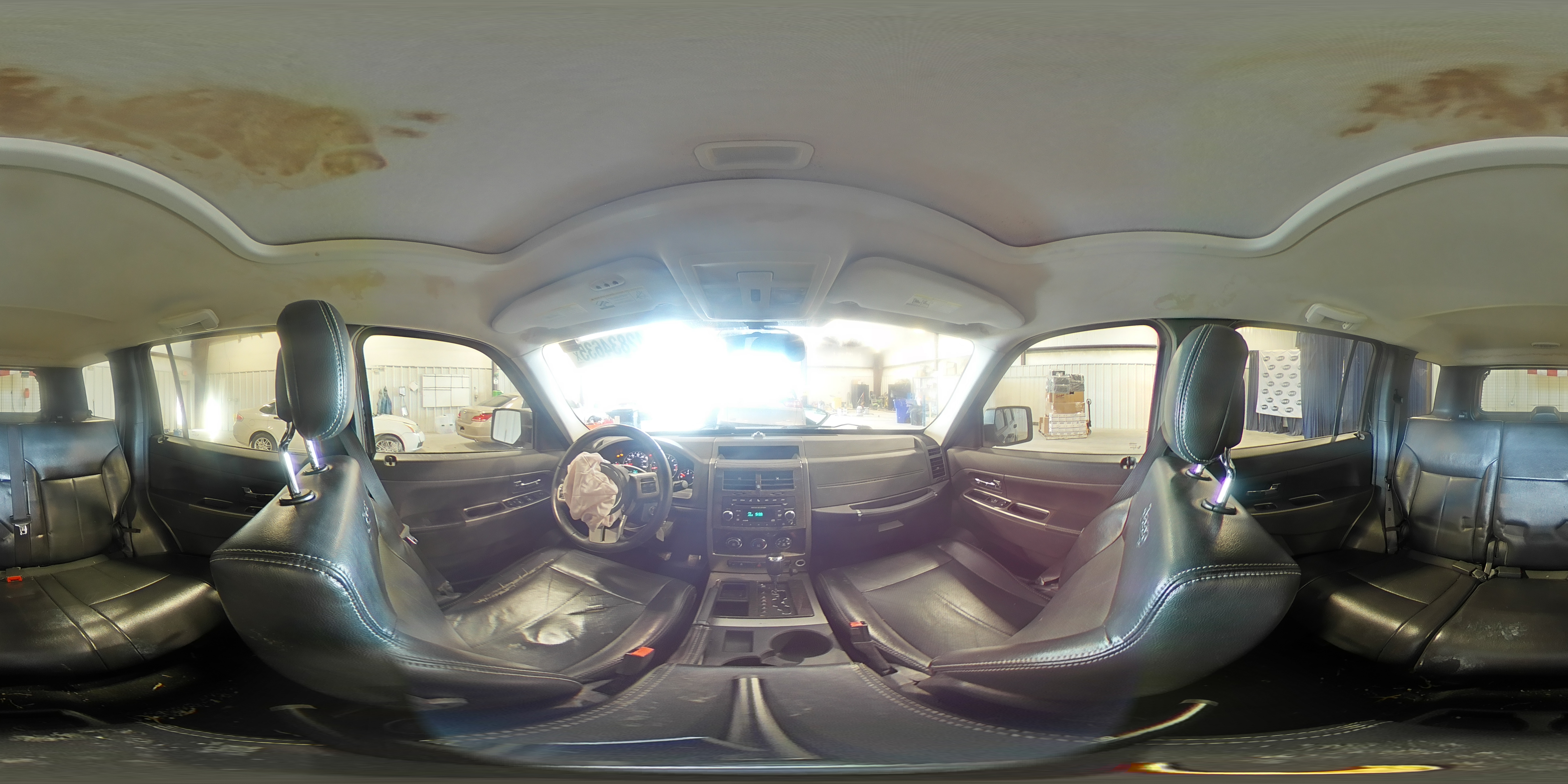 2012 Jeep Liberty (North America) - Image 14