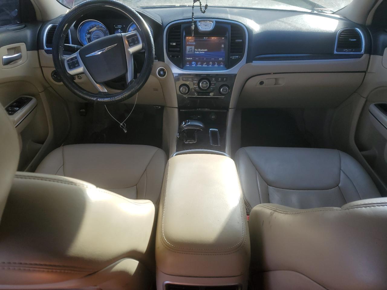 2014 Chrysler 300 - Image 8