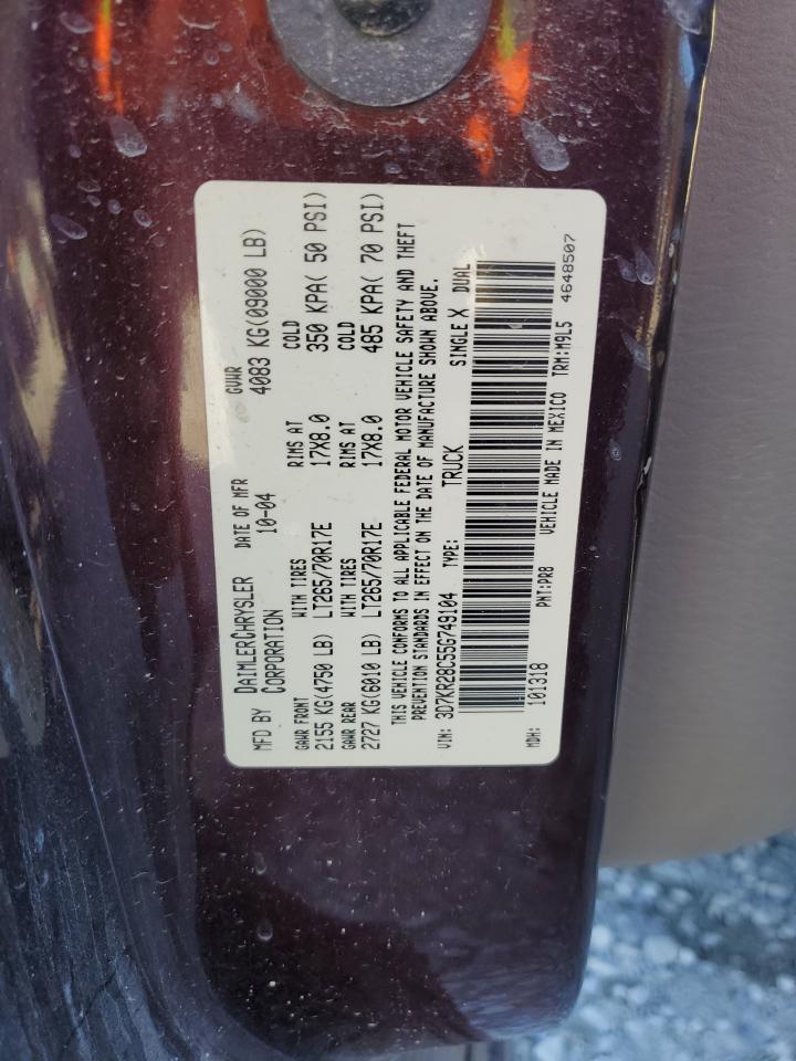 2005 Dodge RAM - Image 12
