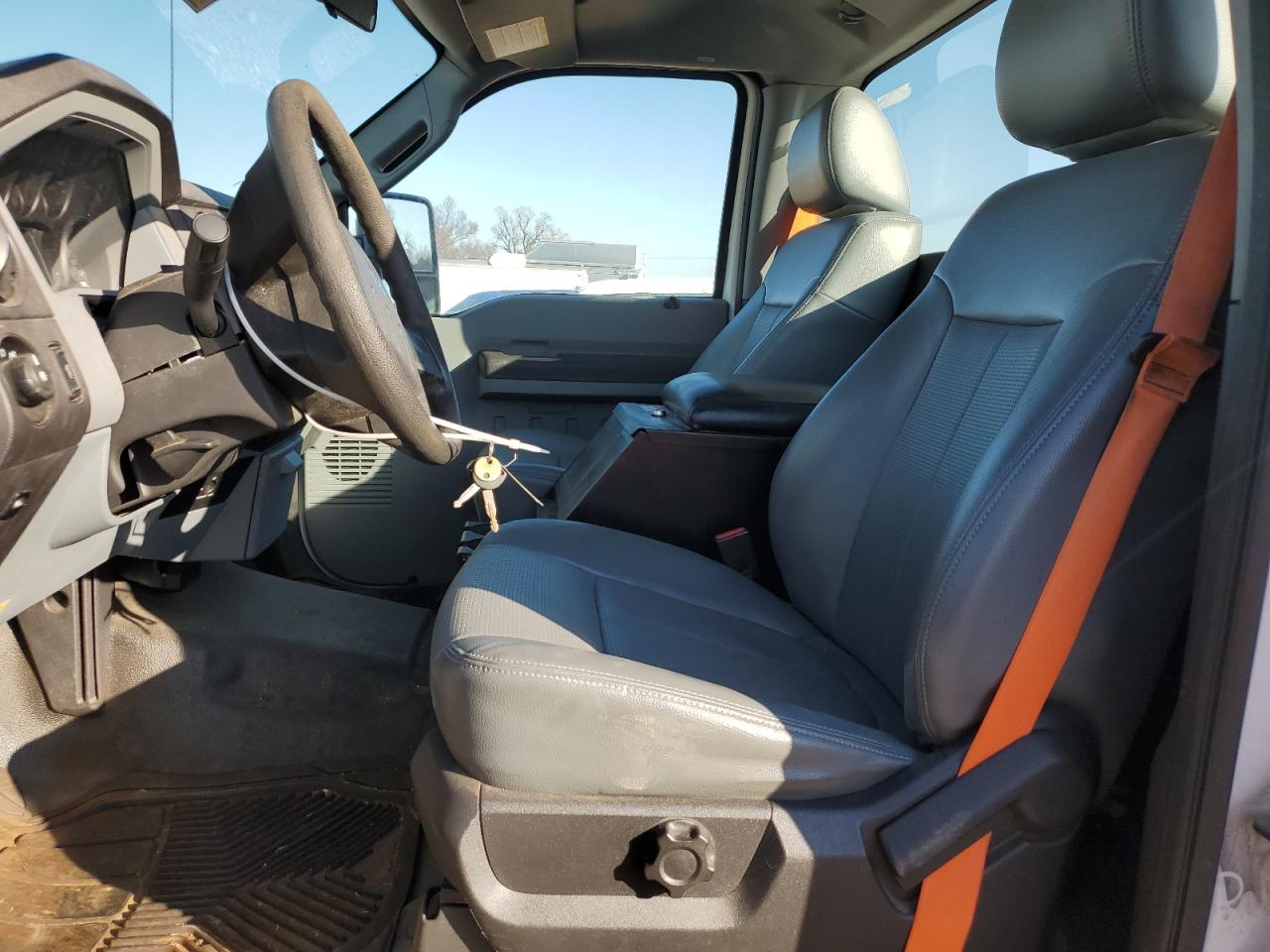 2013 Ford F250 Super Duty VIN: 1FTBF2A69DEB81825 Lot: 87679205