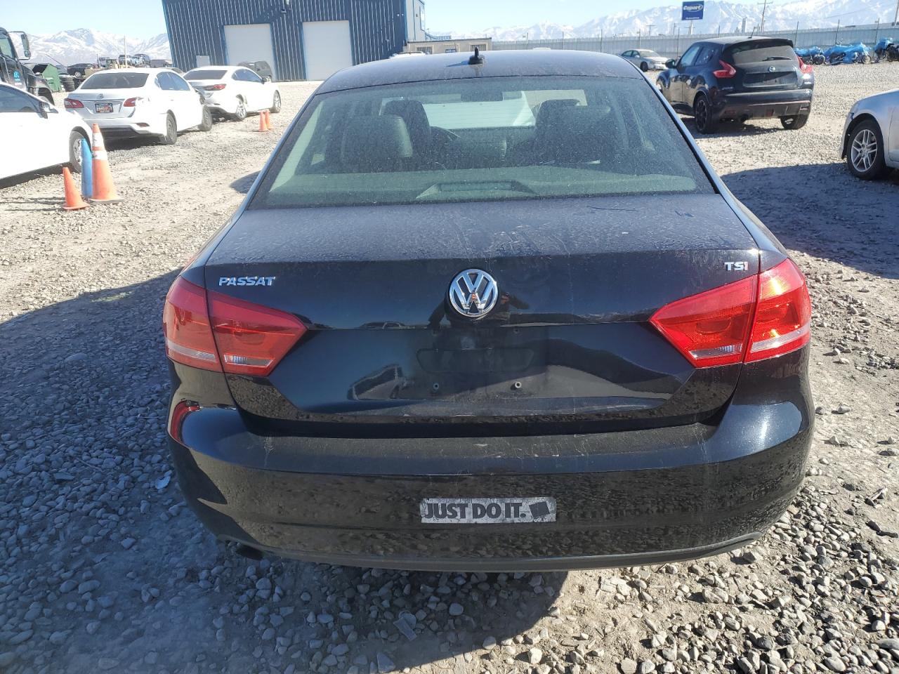 2014 Volkswagen Passat - Image 6