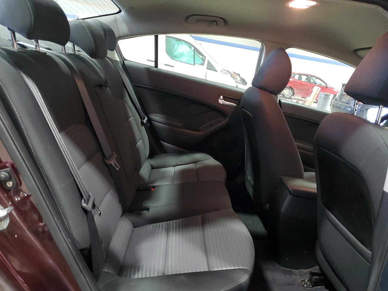 2017 Kia Forte - Image 10