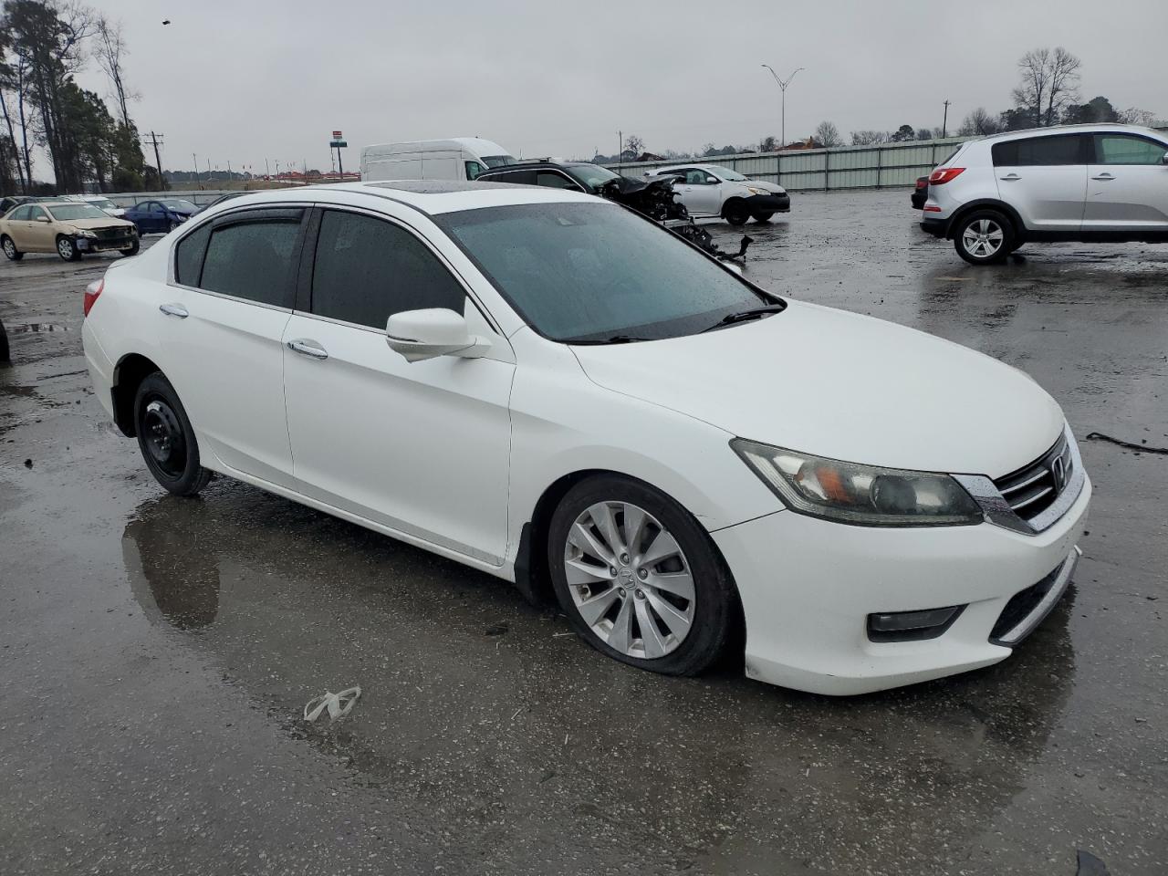 2014 Honda Accord - Image 4