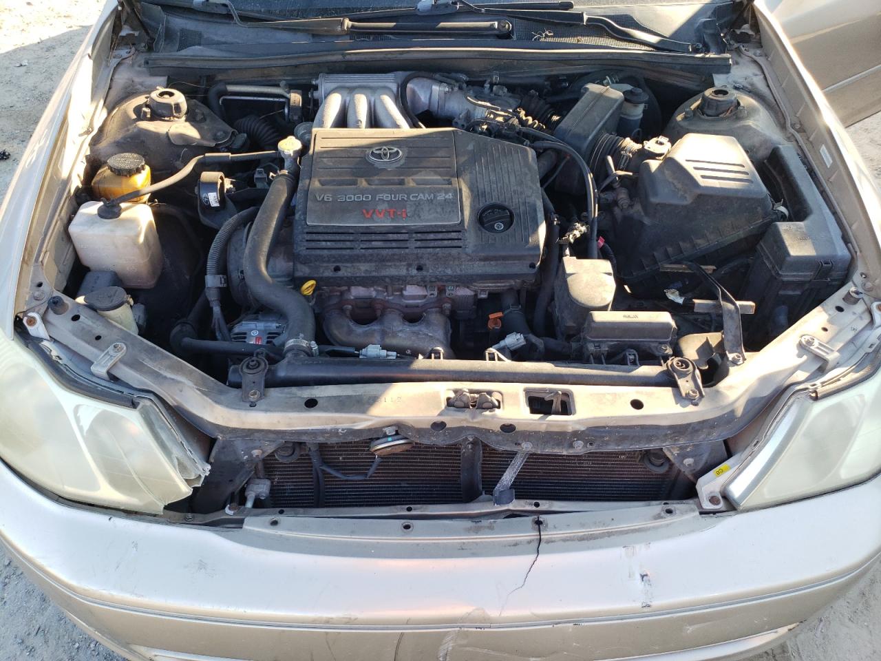 2001 Toyota Avalon - Image 11