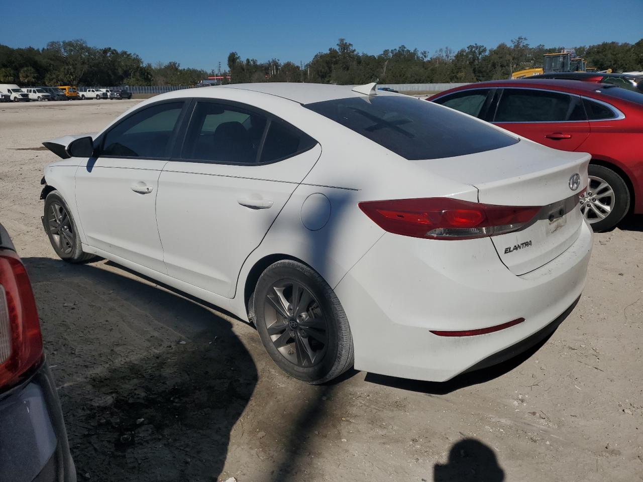 2018 Hyundai Elantra - Image 2