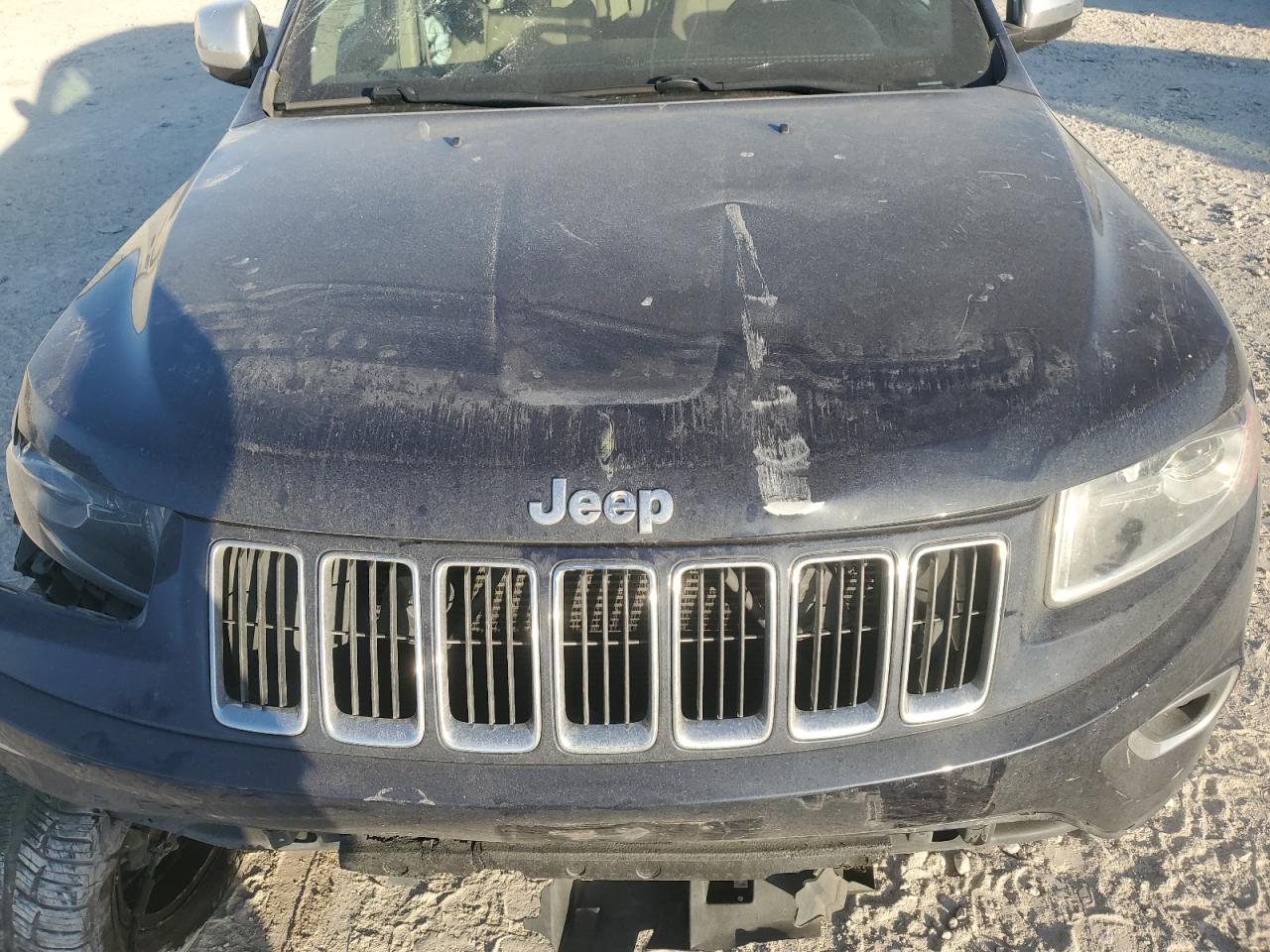 2014 Jeep Grand Cherokee - Image 13