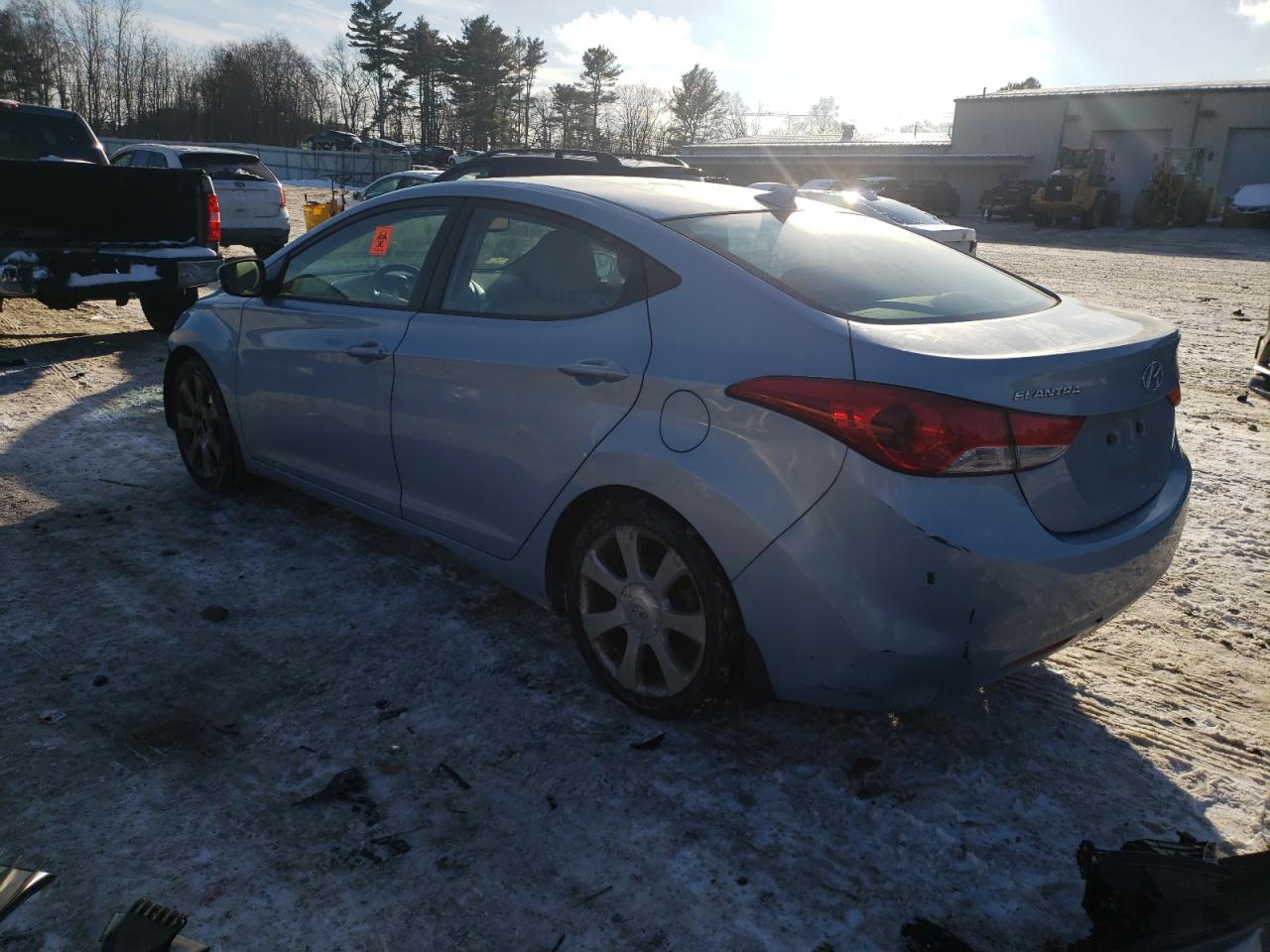 2013 Hyundai Elantra - Image 2