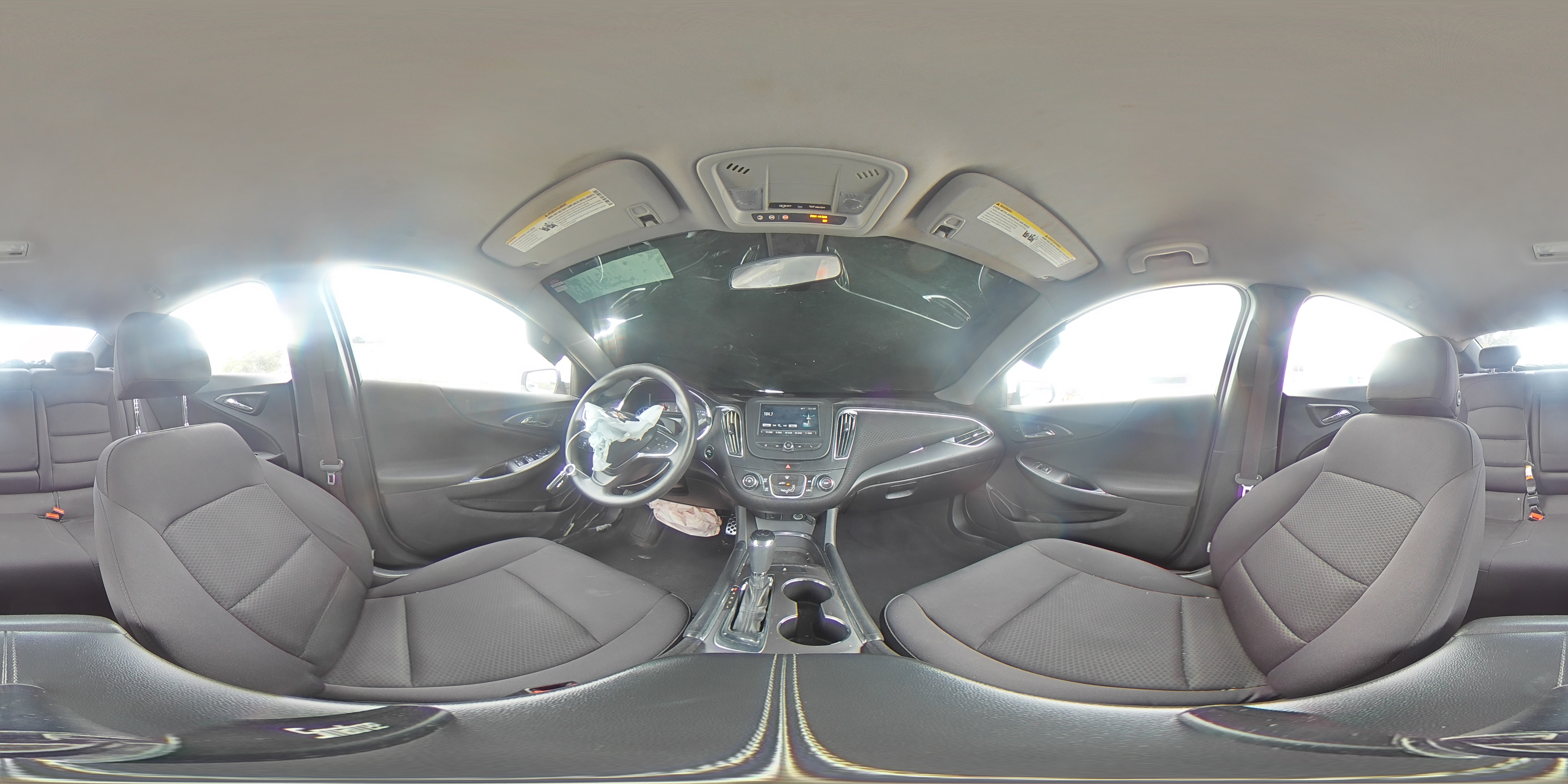 2017 Chevrolet Malibu - Image 14