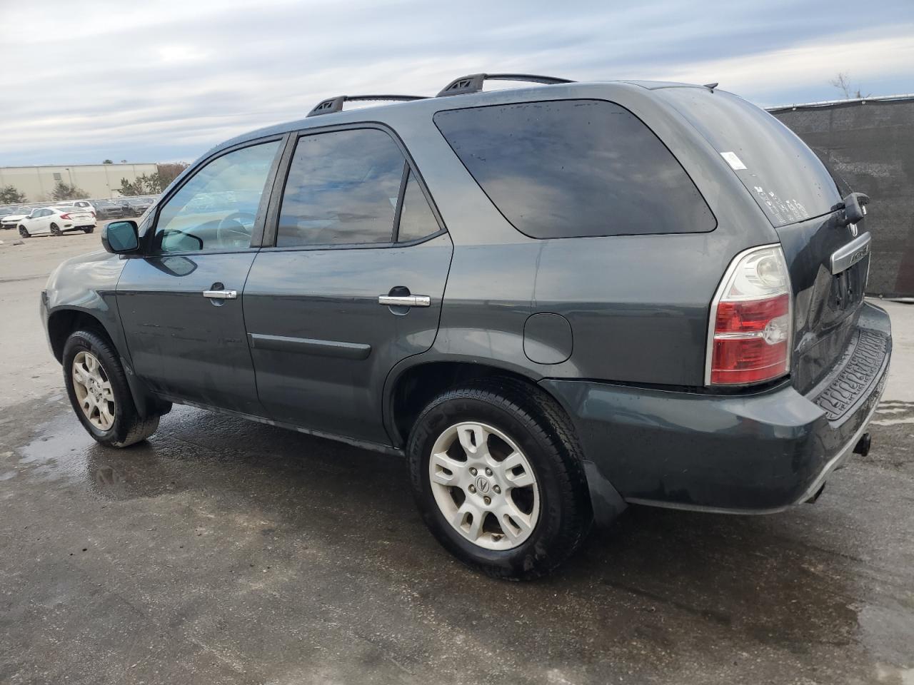2005 Acura MDX - Image 2