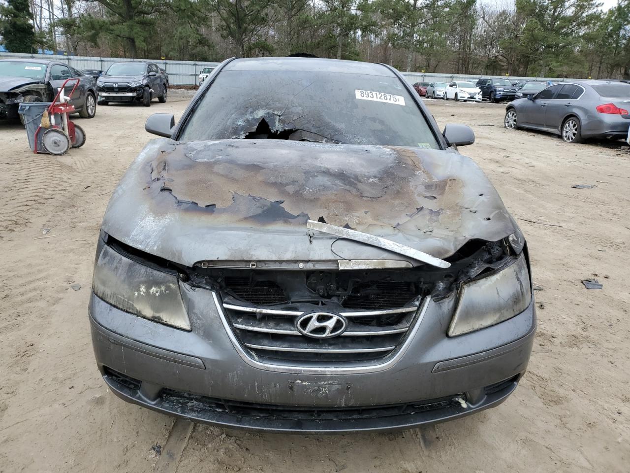 2009 Hyundai Sonata - Image 5