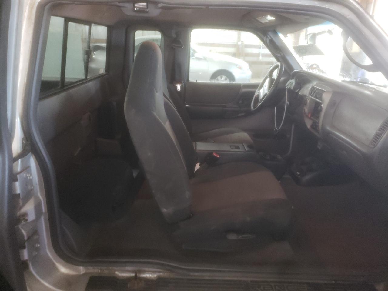 2003 Ford Ranger - Image 10