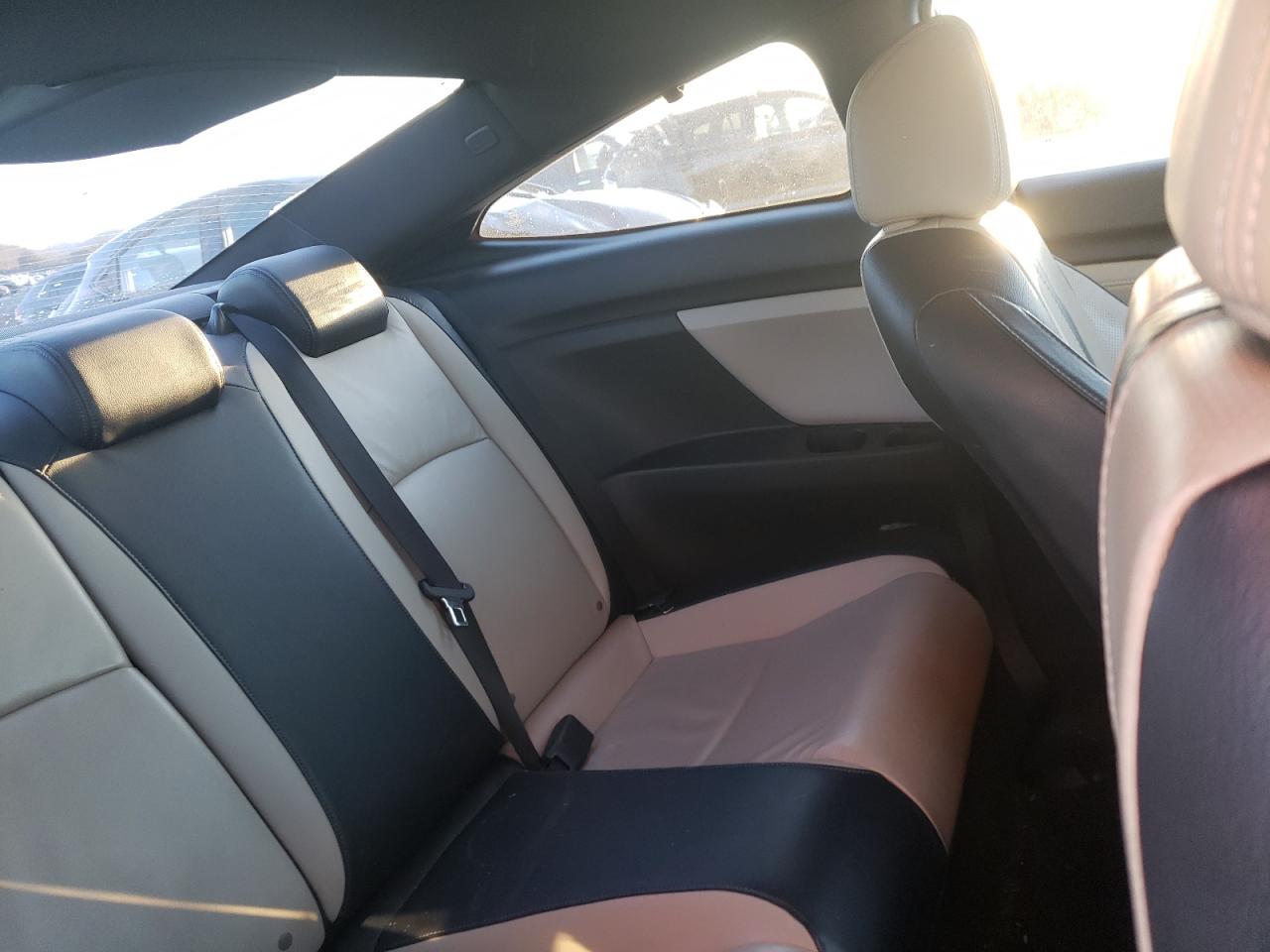 2017 Honda Civic - Image 10