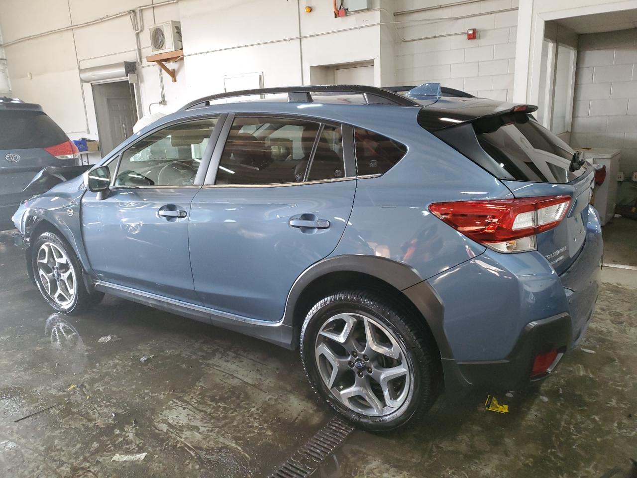 2018 Subaru XV - Image 2