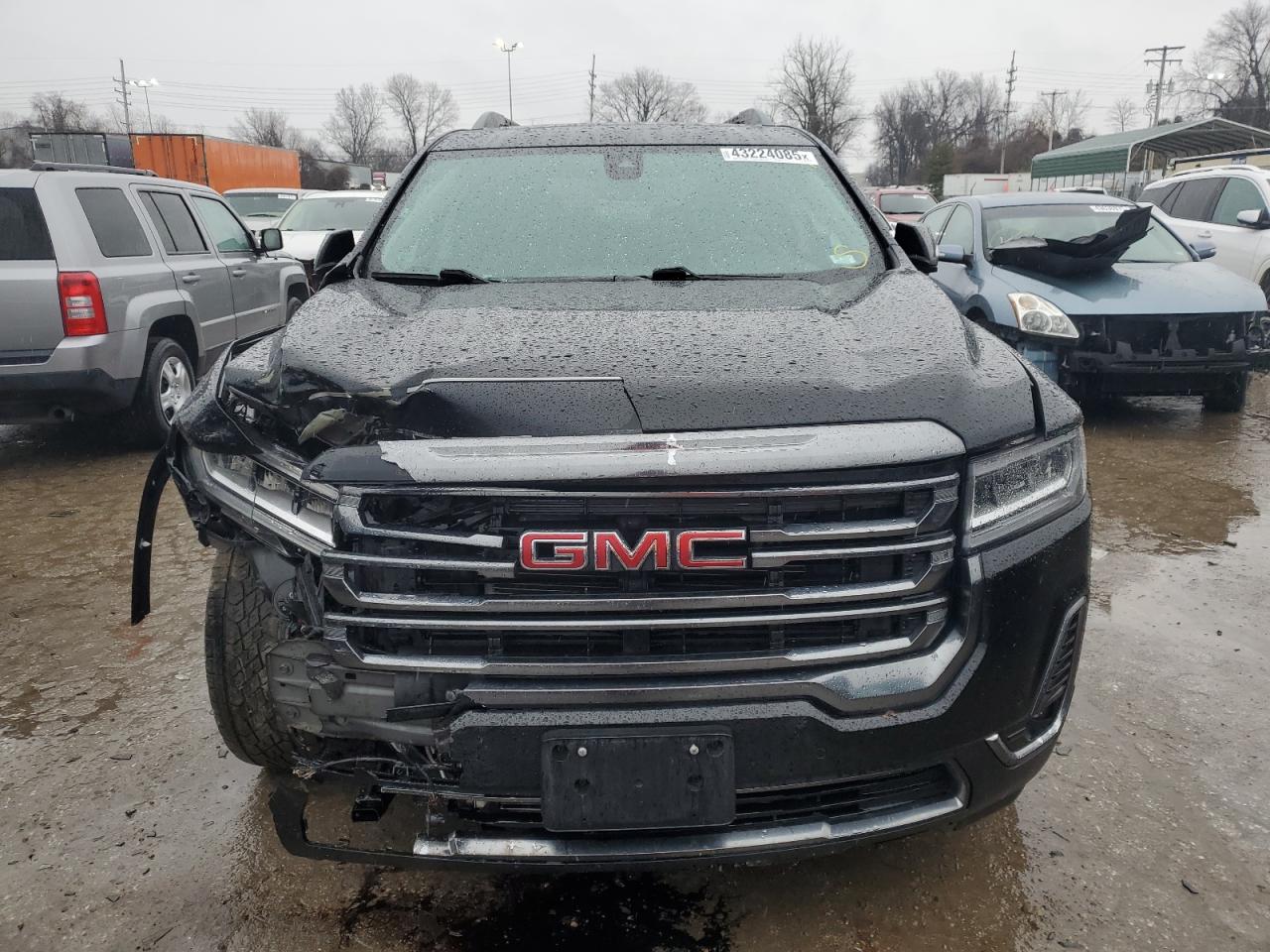 2021 GMC Acadia - Image 5