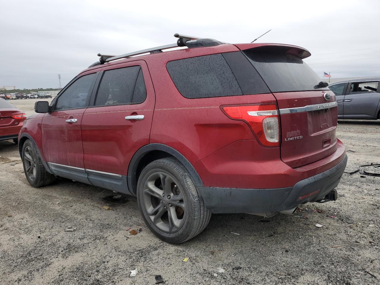 2014 Ford Explorer - Image 2