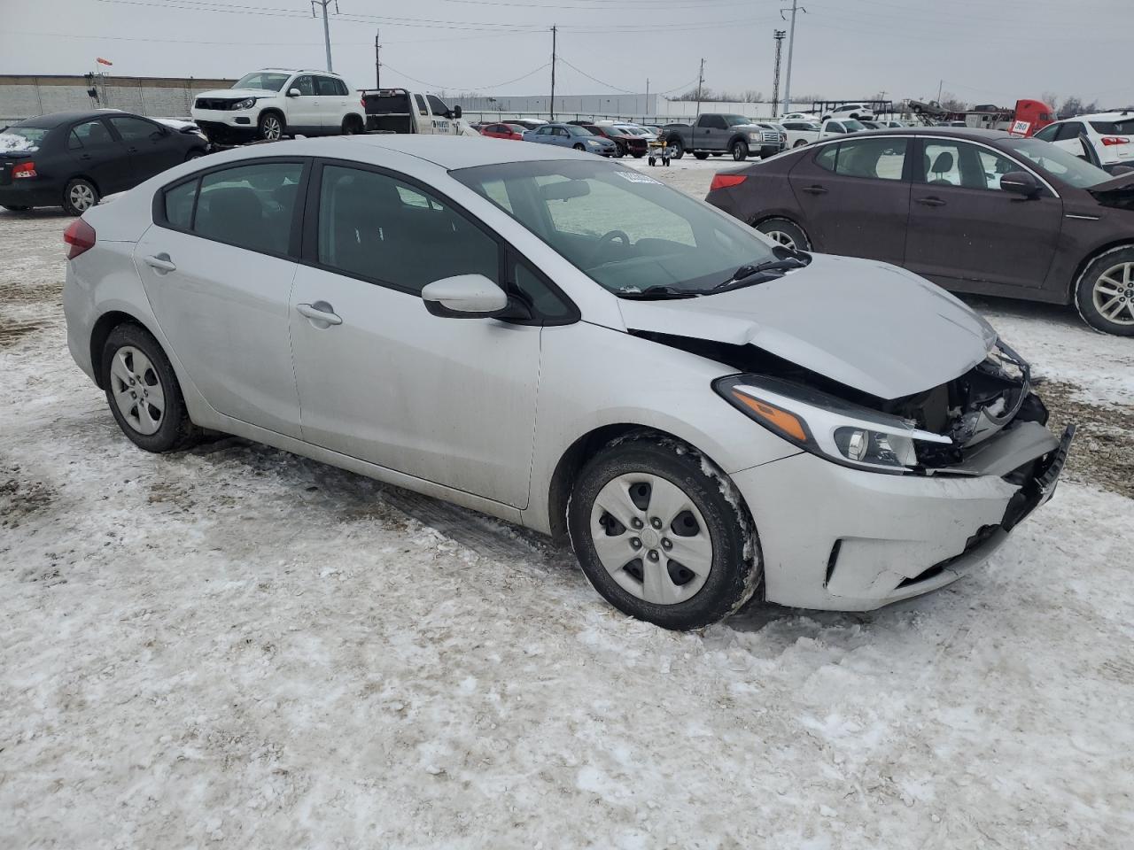 2018 Kia Forte - Image 4