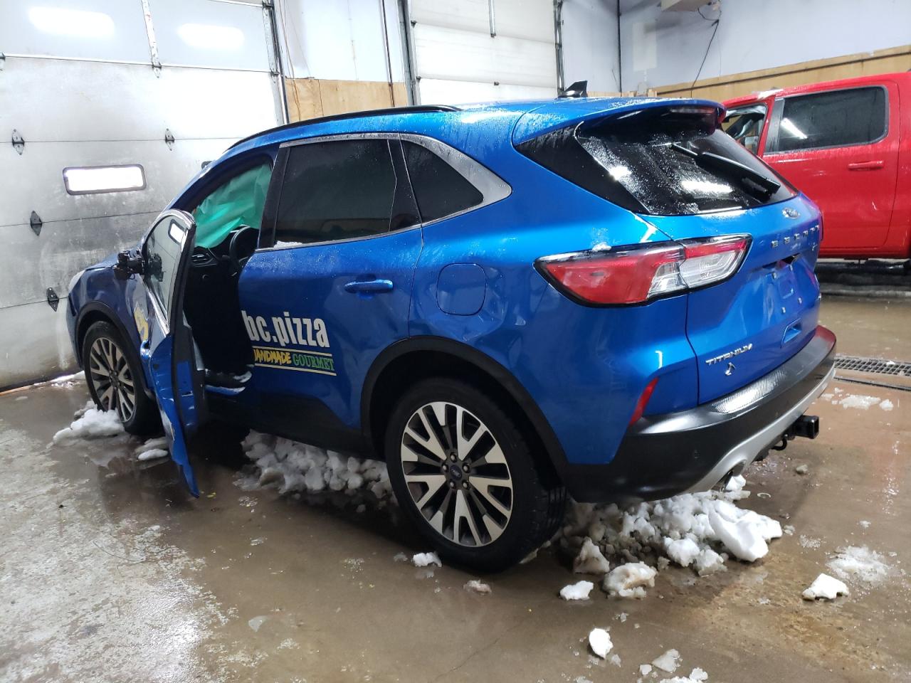 2020 Ford Escape - Image 2