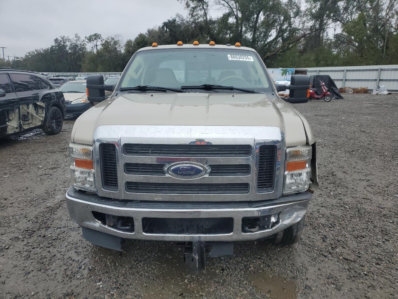 2010 Ford F350 - Image 5