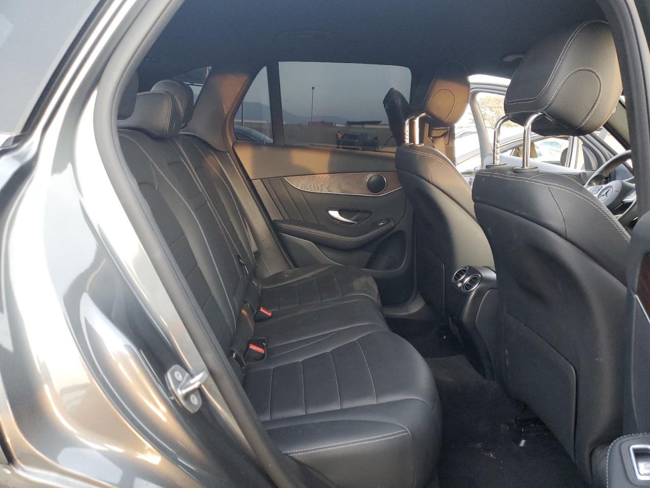 2019 Mercedes-Benz GLC - Image 11