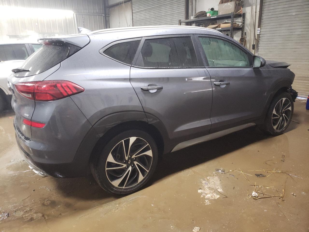 2021 Hyundai Tucson - Image 3