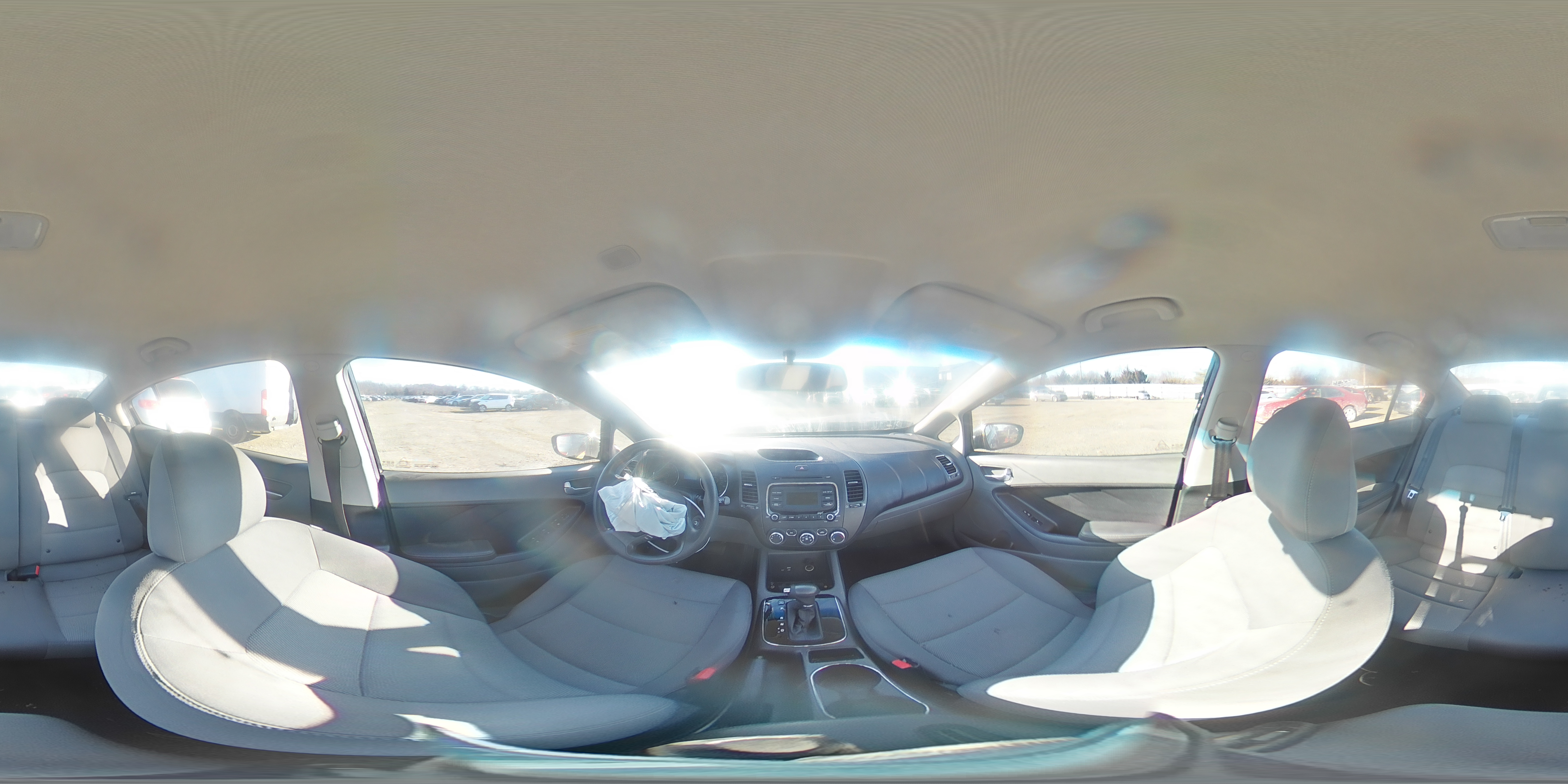 2017 Kia Forte - Image 13