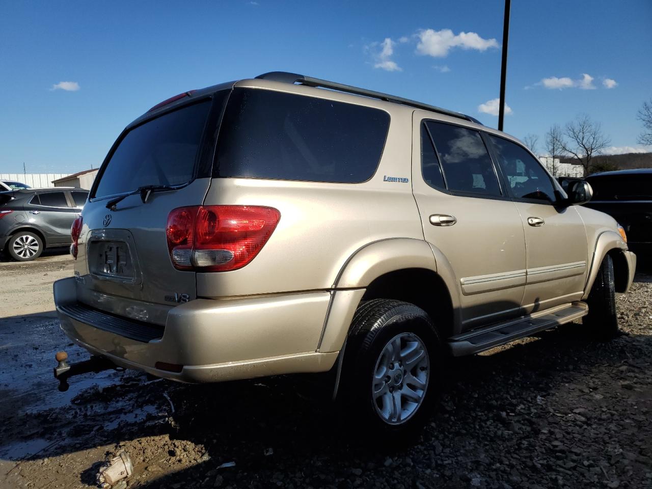 2005 Toyota Sequoia - Image 3