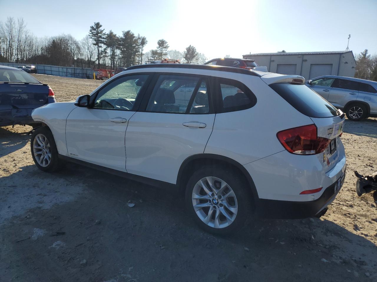 2015 BMW X1 - Image 2