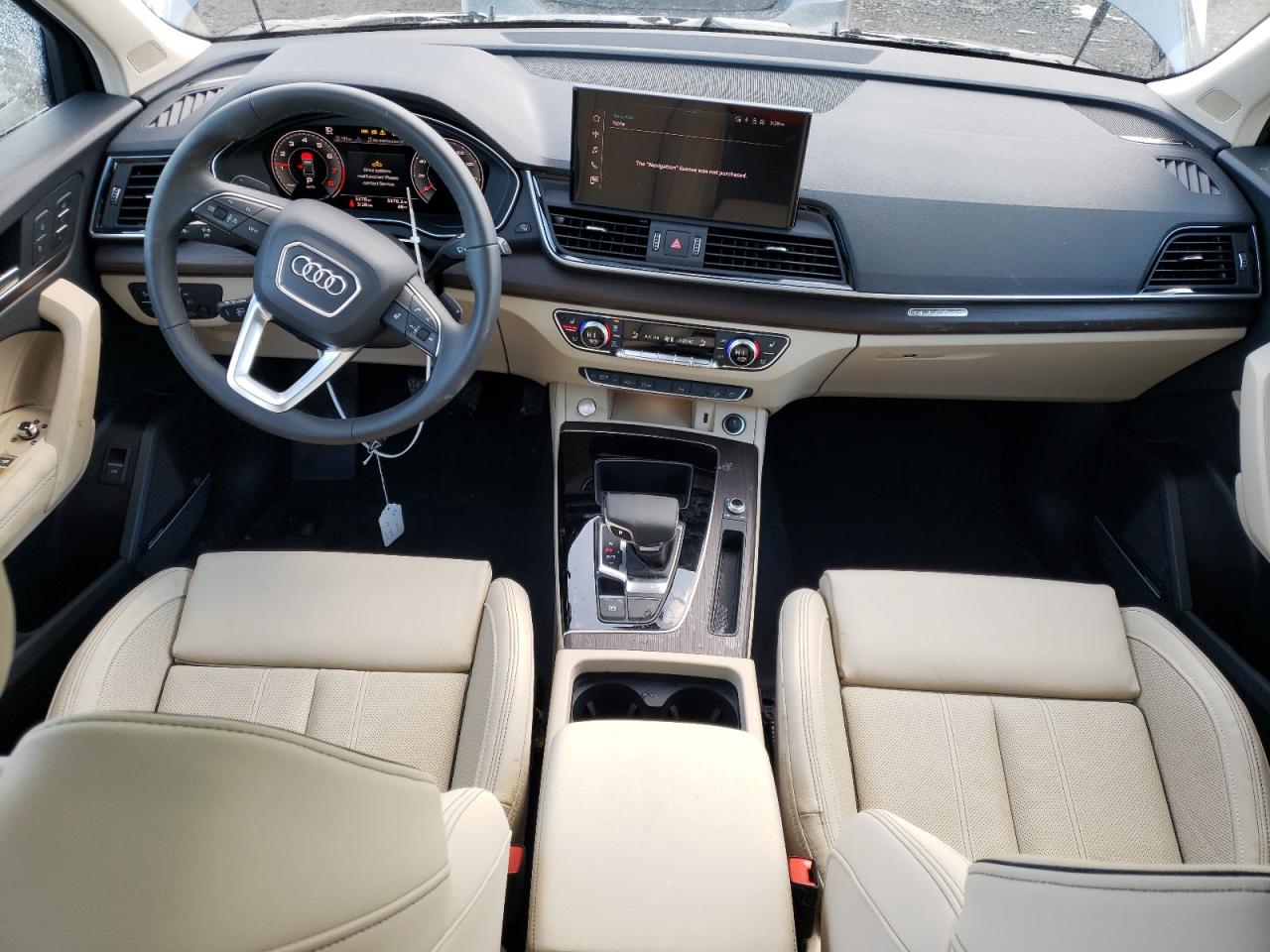 2024 Audi Q5 - Image 8