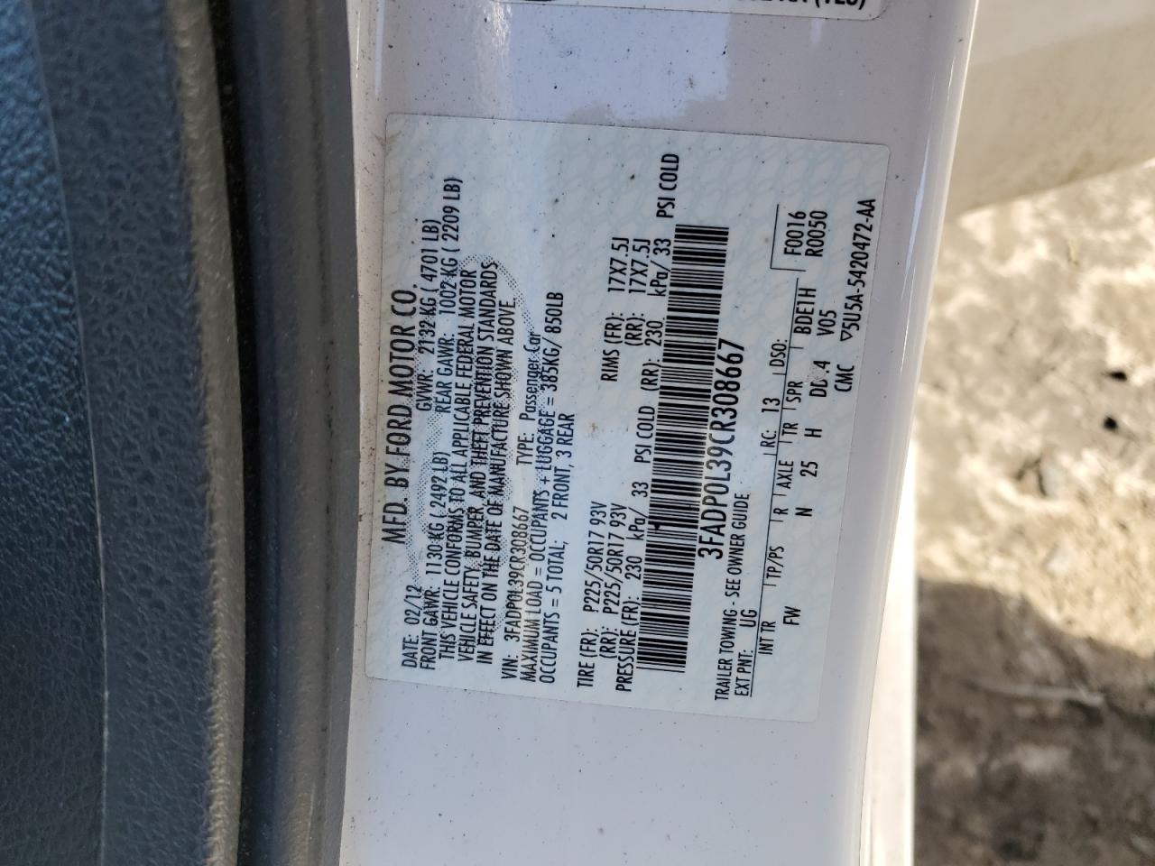 2012 Ford Fusion - Image 12
