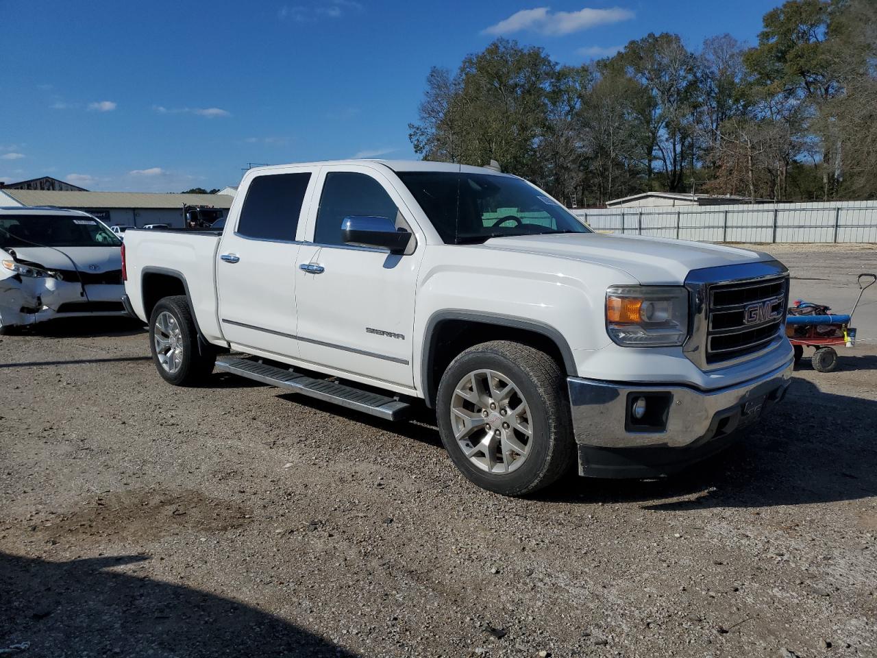 VIN 3GTP1VEC7FG445738 2015 GMC SIERRA no.4