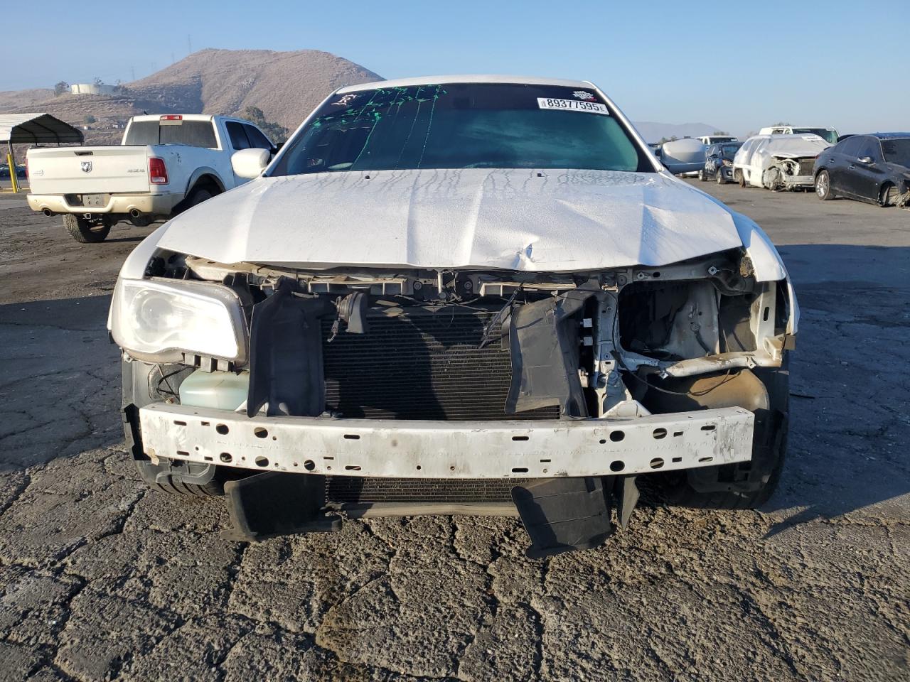 2016 Chrysler 300 - Image 5