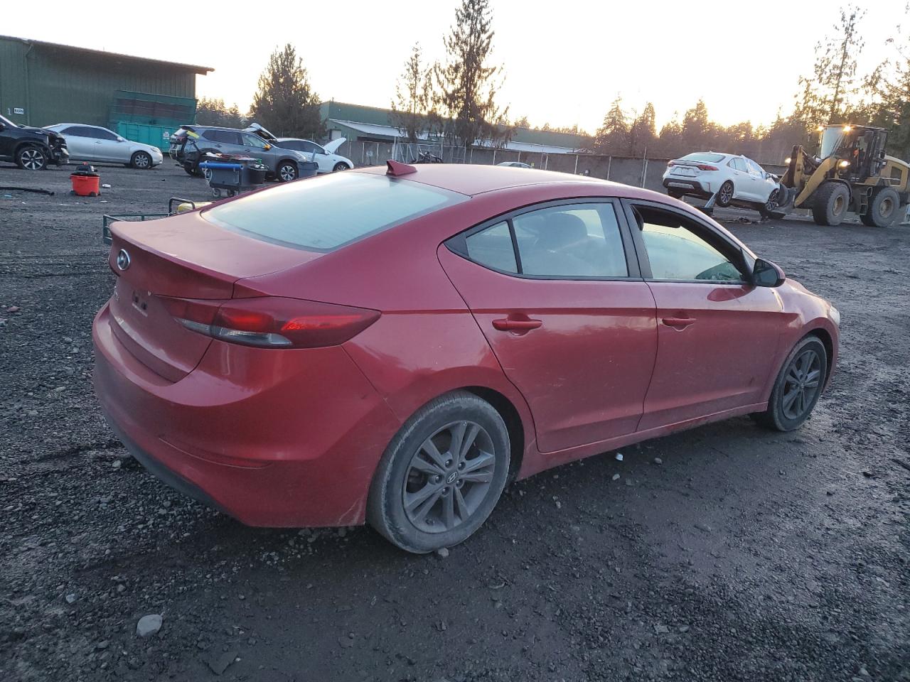 VIN 5NPD84LF9JH291085 2018 HYUNDAI ELANTRA no.3