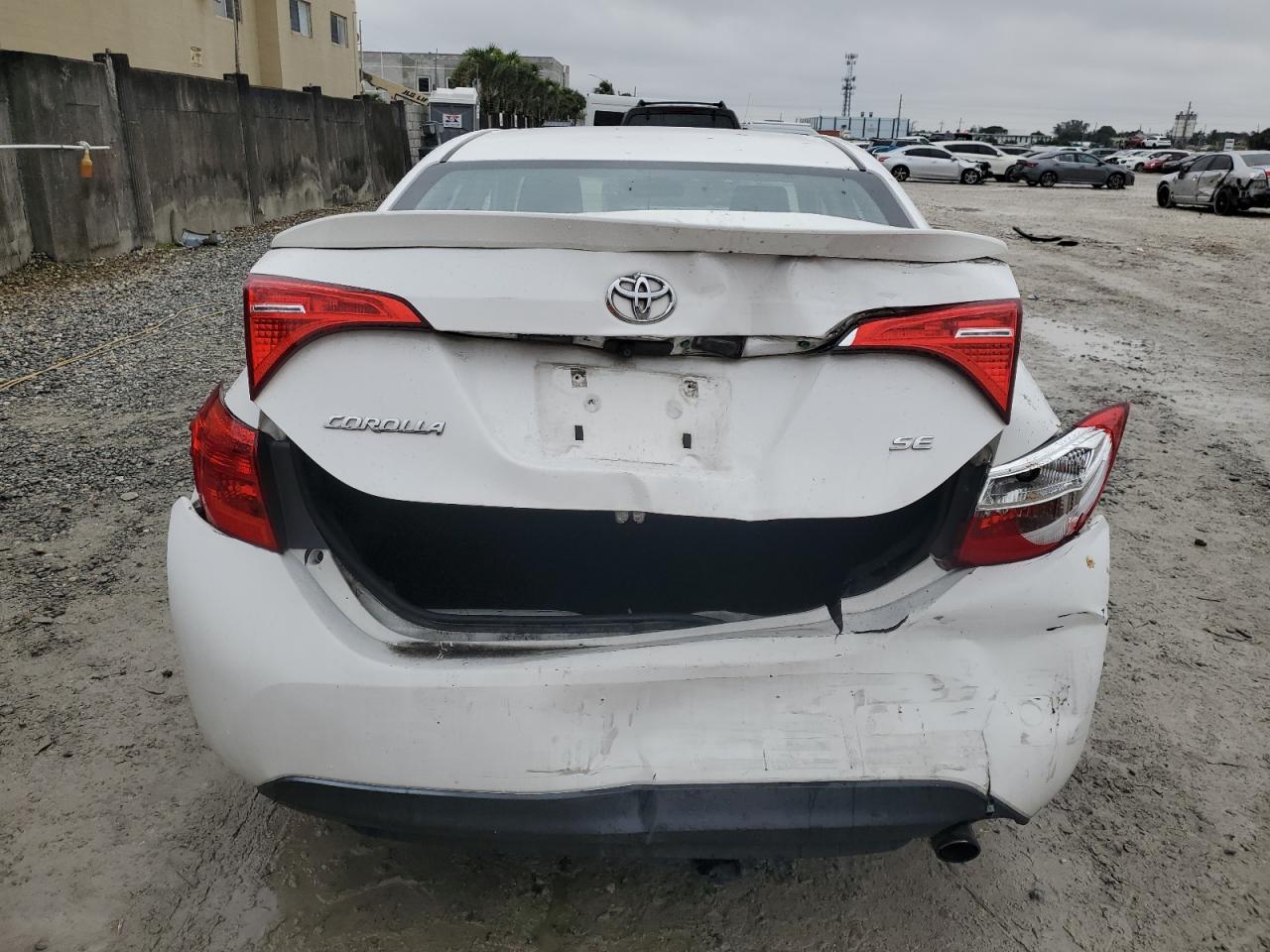 2017 Toyota Corolla - Image 6