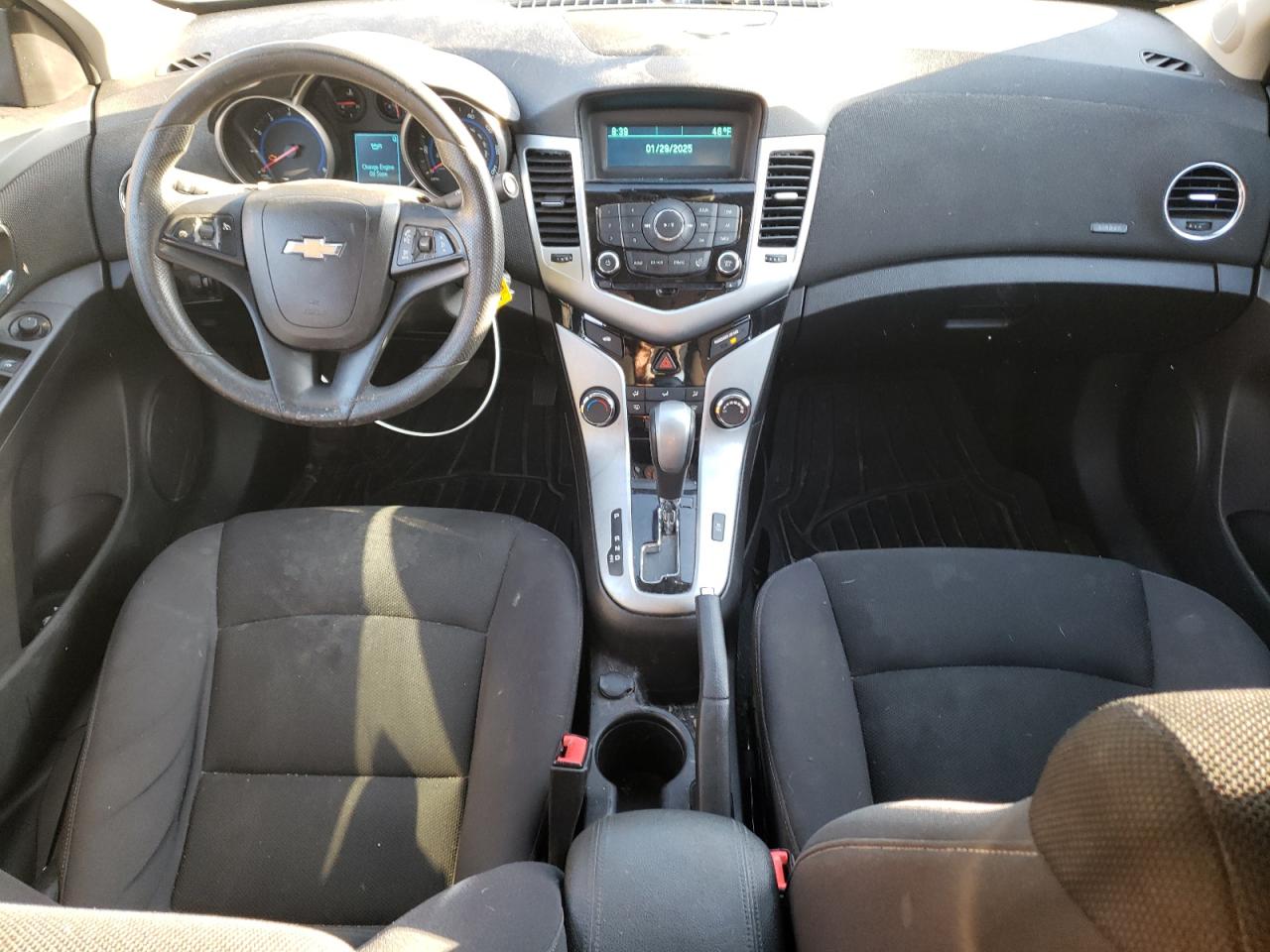 2016 Chevrolet Cruze - Image 8