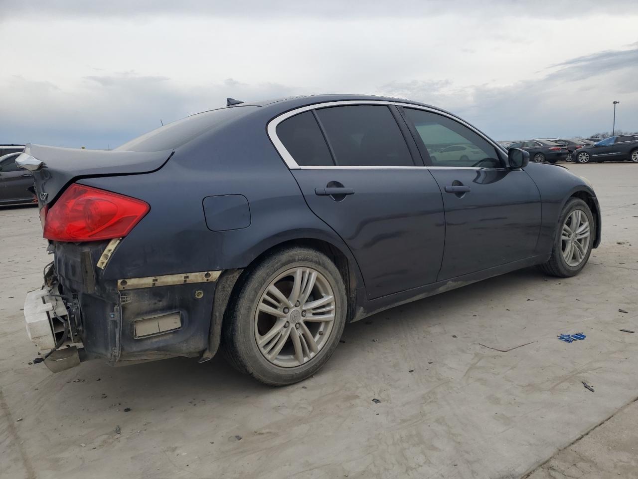 2012 Infiniti G - Image 3