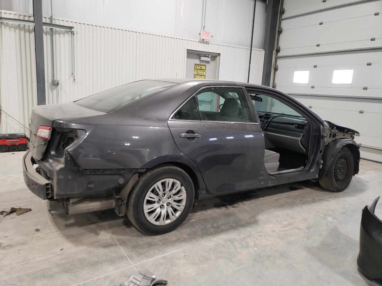 2013 Toyota Camry - Image 3