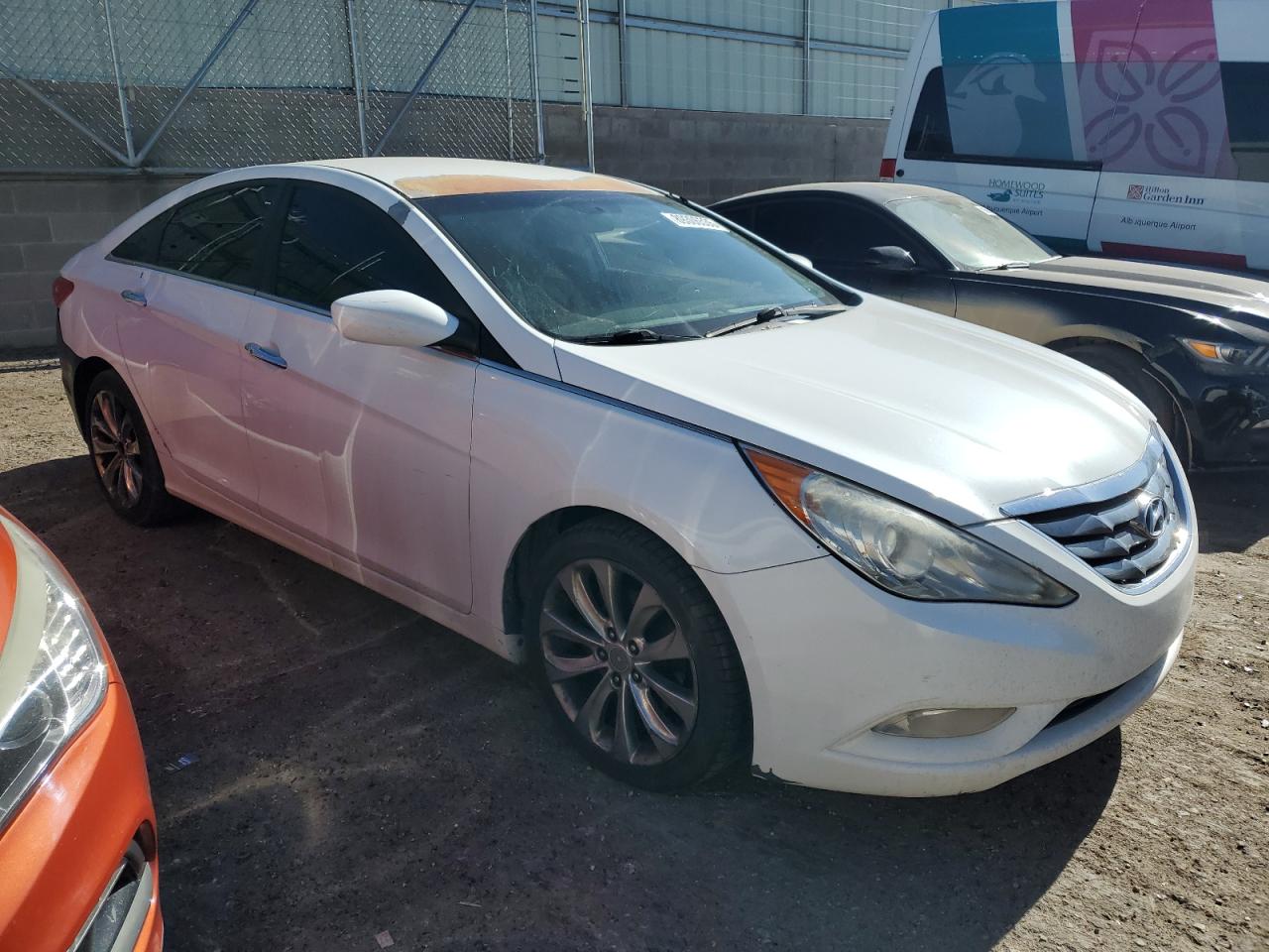 2011 Hyundai Sonata - Image 4