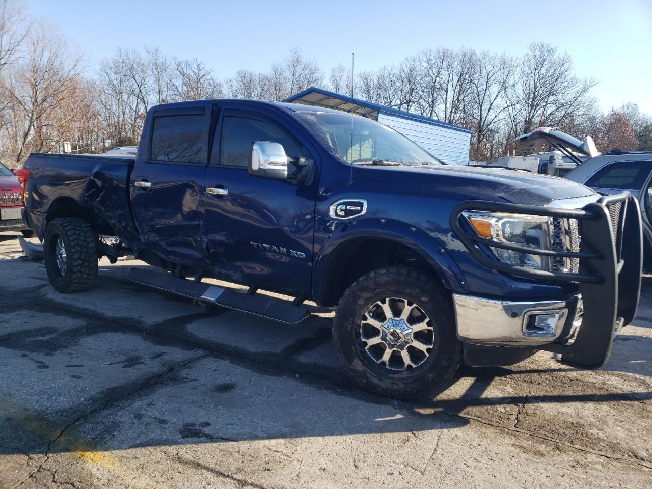 2016 Nissan Titan - Image 4
