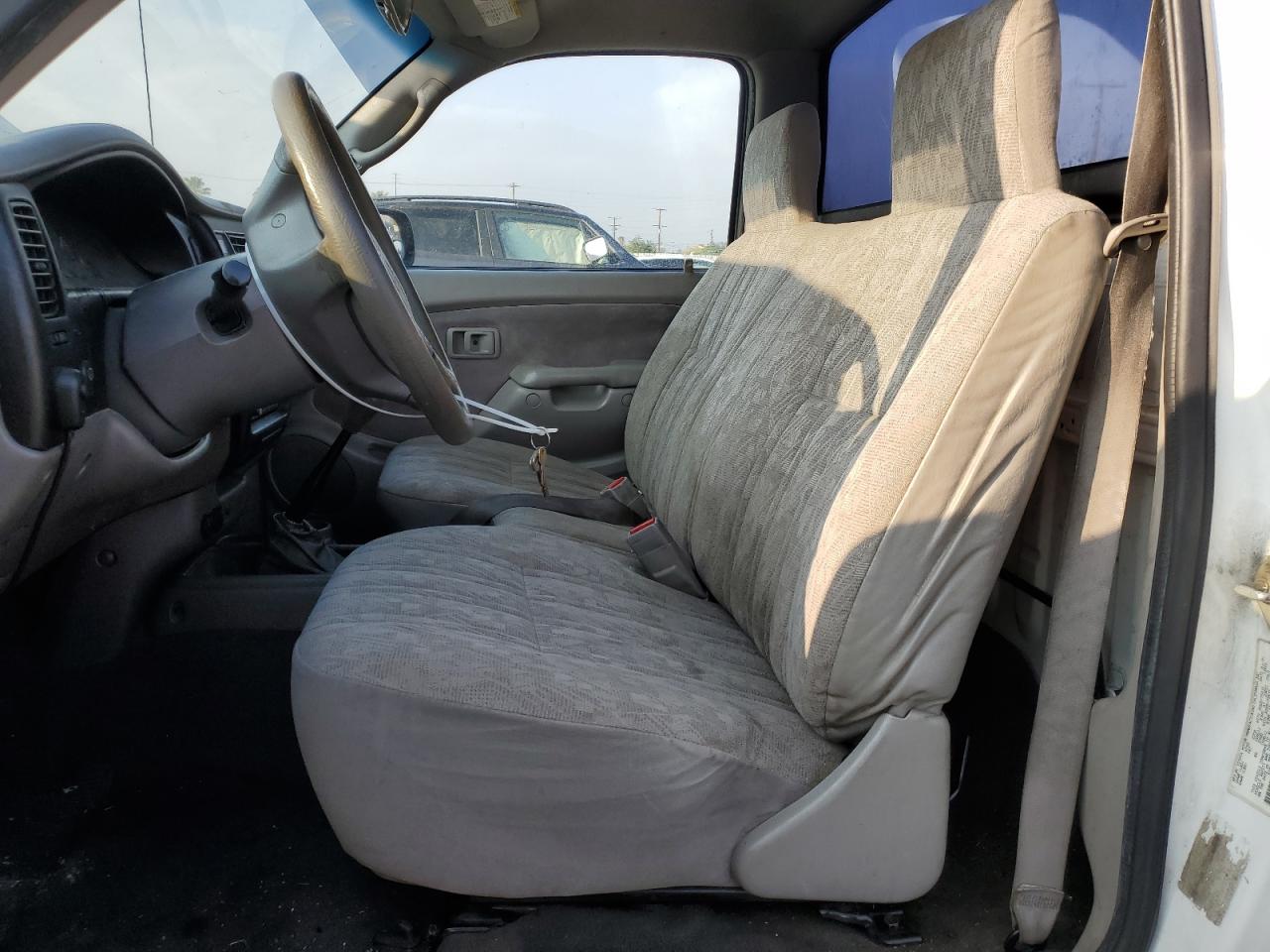 2001 Toyota Tacoma - Image 7