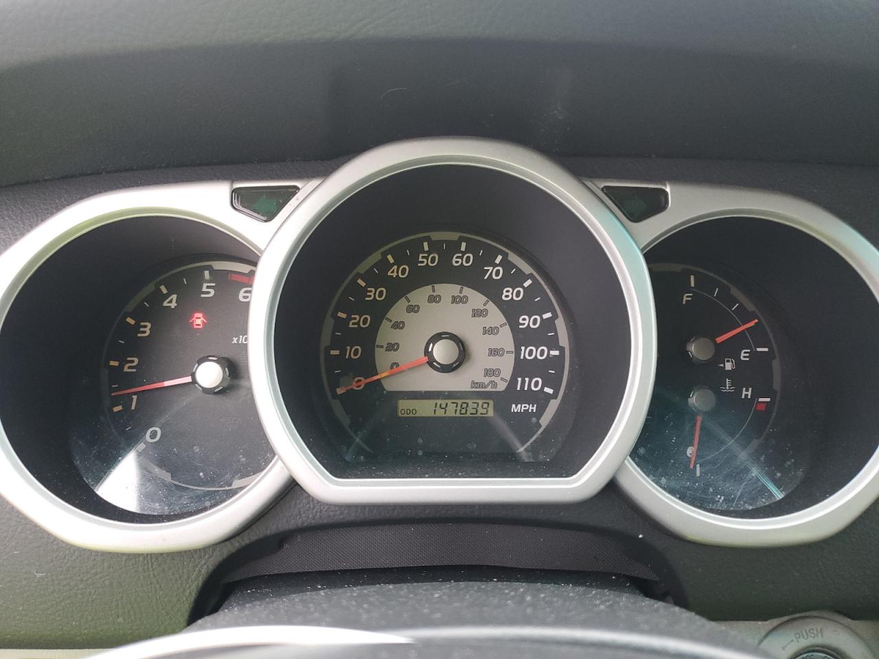 2005 Toyota 4Runner - Image 9