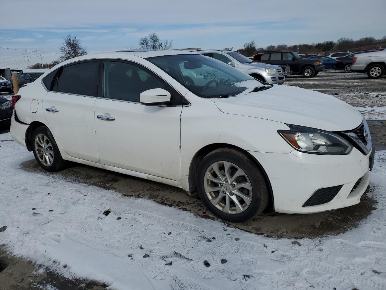 2016 Nissan Sentra - Image 4