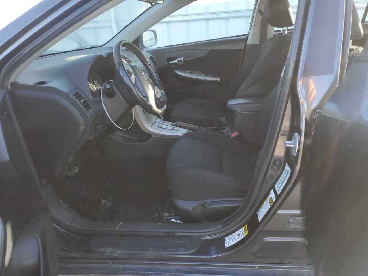 2010 Toyota Corolla - Image 7