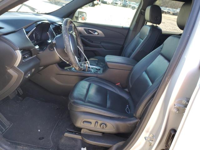  CHEVROLET TRAVERSE 2022 Srebrny