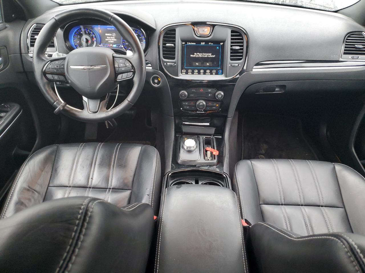 2018 Chrysler 300 - Image 8