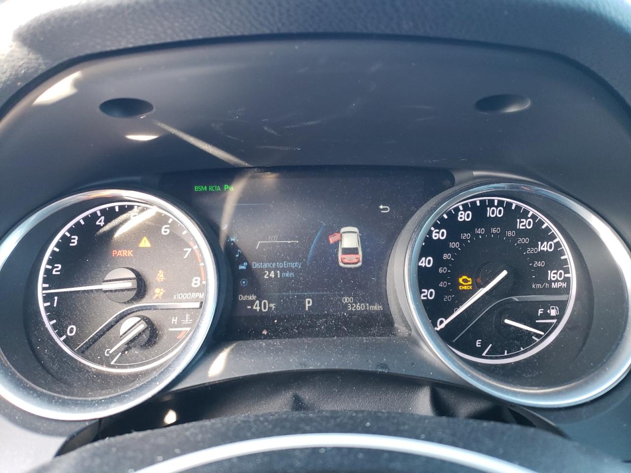 2018 Toyota Camry - Image 9