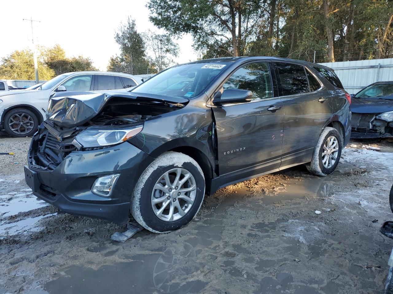 2020 Chevrolet Equinox - Image 1
