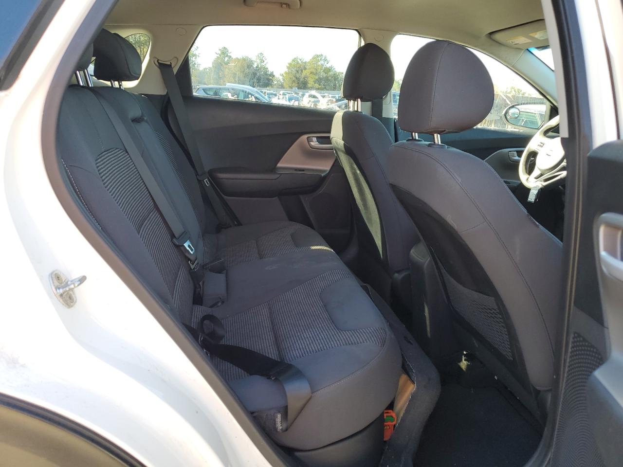 2017 Kia Niro - Image 10