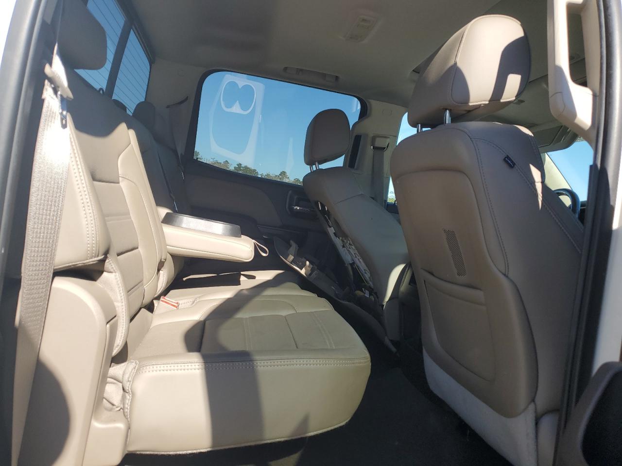 2014 GMC Sierra - Image 10