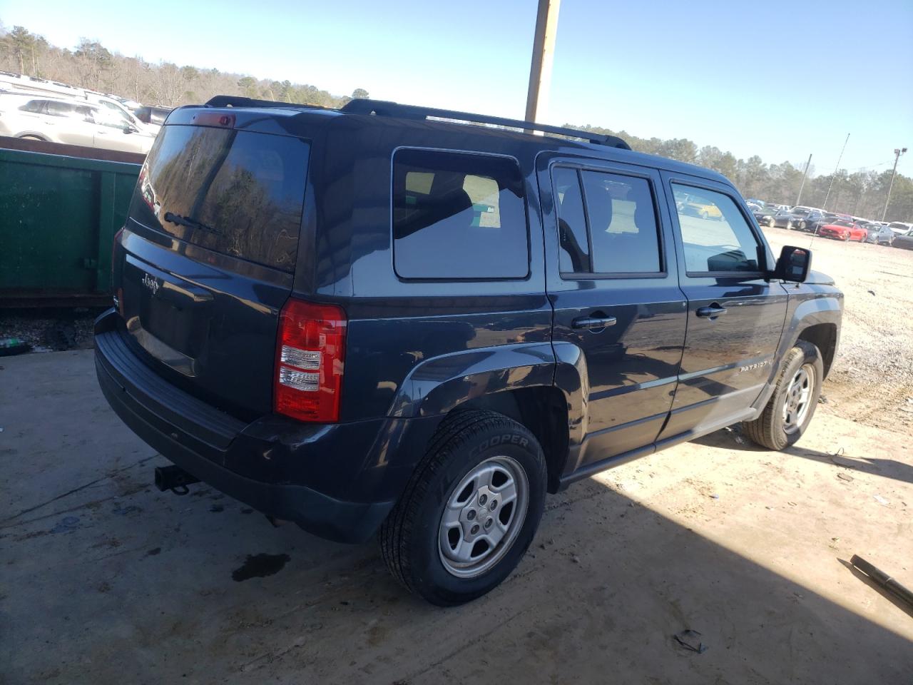 2014 Jeep Liberty (Patriot) - Image 3