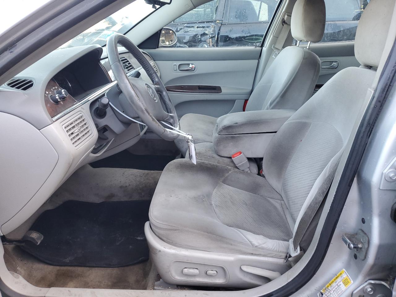 2009 Buick LaCrosse - Image 7